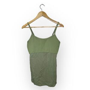 Under Armour All Season Gear Green Bra Top Tank